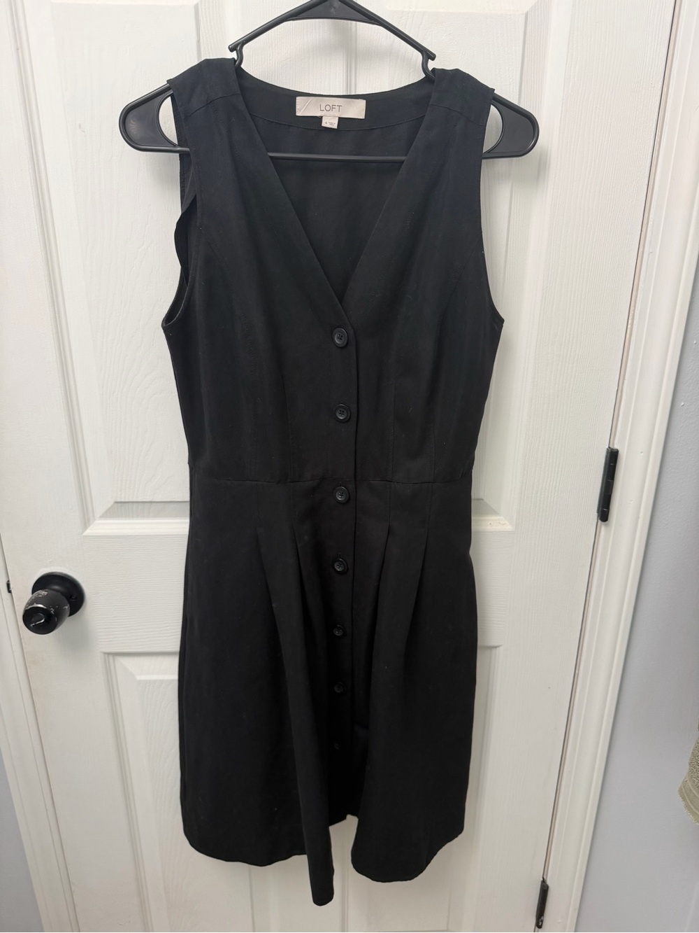 LOFT Black Sleeveless V-Neck Button Dress